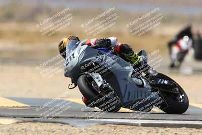 media/Apr-09-2022-SoCal Trackdays (Sat) [[c9e19a26ab]]/Turn 2 (1140am)/